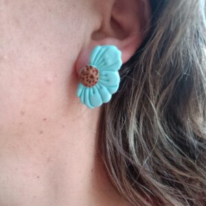 PENDIENTES MARGARITAS Azul Cielo