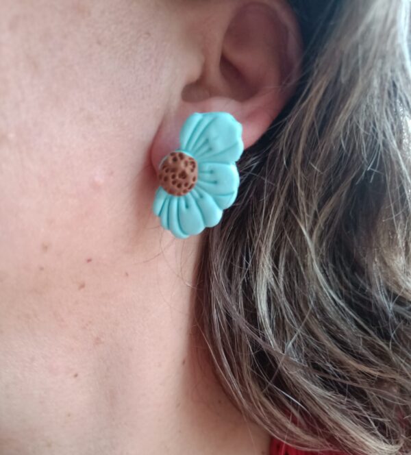 PENDIENTES MARGARITAS Azul Cielo