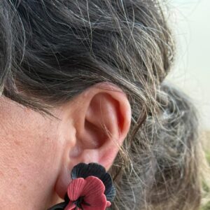 PENDIENTES SIETE PETALOS Azul Marino y Marron Caoba