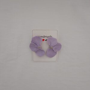 PENDIENTES TRES PETALOS Lila Pastel