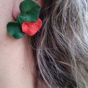 PENDIENTES TRES PETALOS Verde Pino y Rojo