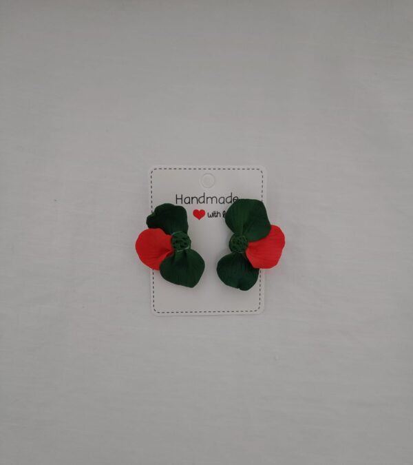 PENDIENTES TRES PETALOS Verde Pino y Rojo