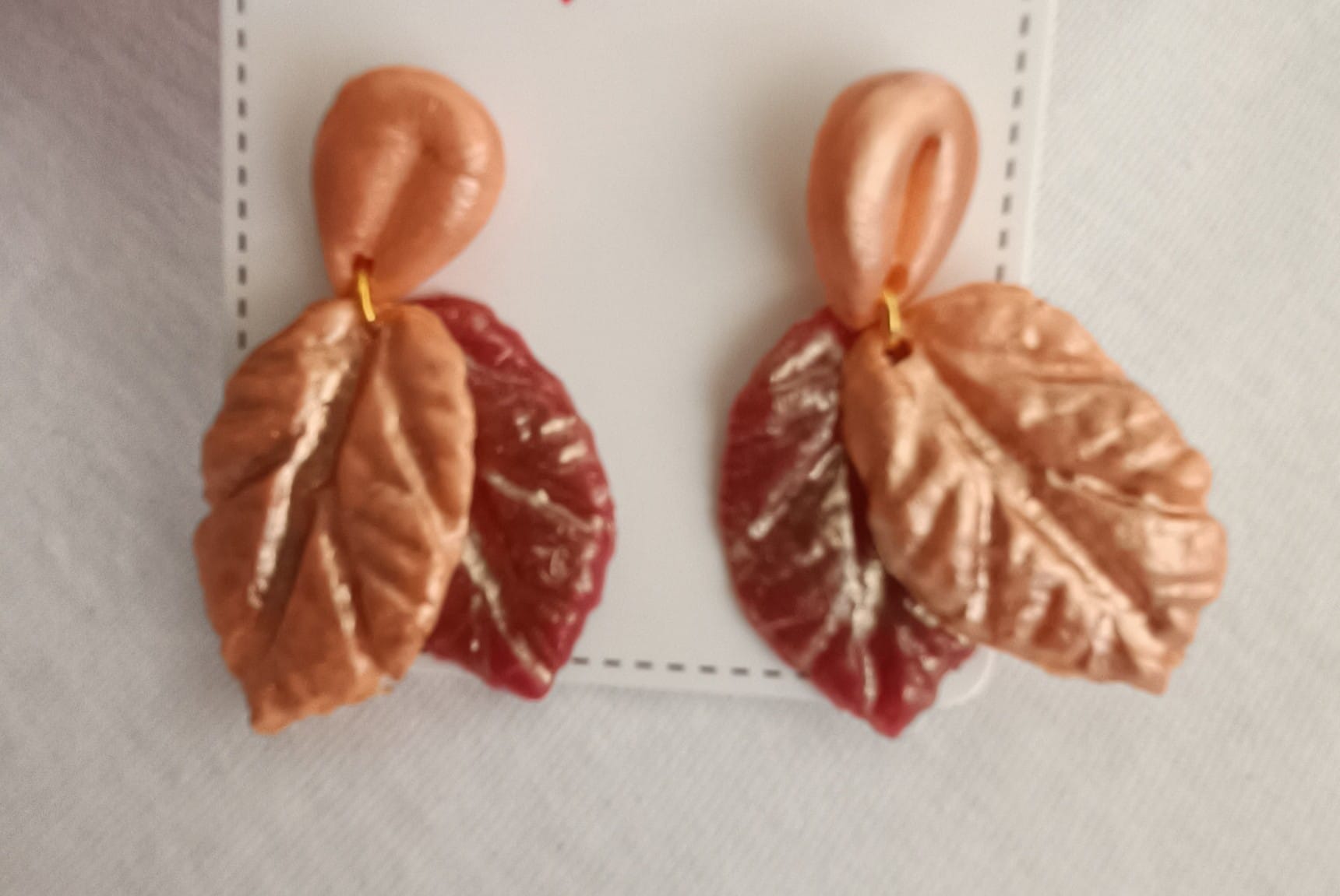 PENDIENTES OJAS Naranja y Burdeos